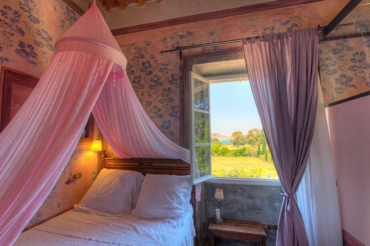 Le Stanze Del Casale - Maison Portoferraio Buitenkant foto